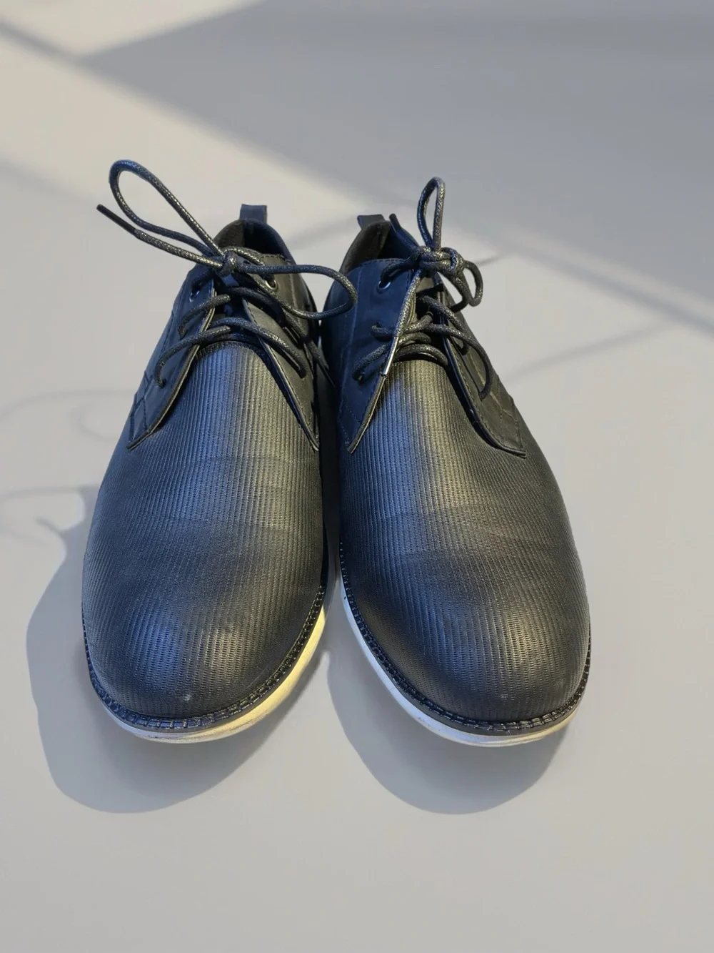 Men's Black Casual Derby Shoes with Lace-Up Closure White Sole Size 13
